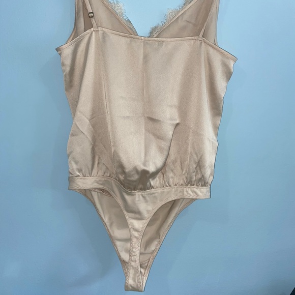 Abercrombie and Fitch Lace Bodysuit - Picture 3 of 5